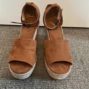 Universal Threads Target Espadrille